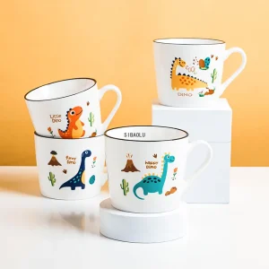 tasse dinosaure coloré
